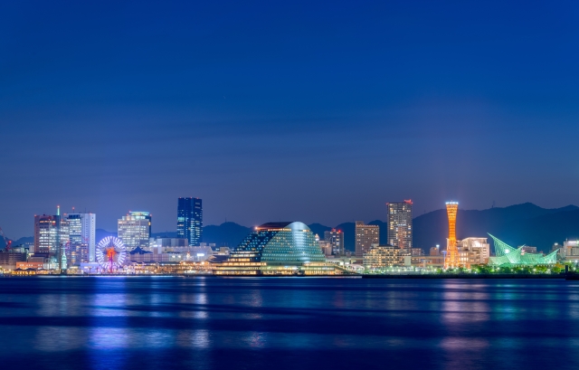 海側から見る神戸の夜景