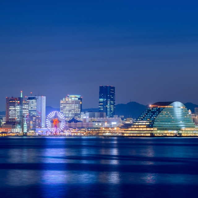 海側から見る神戸の夜景