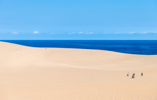 鳥取砂丘と海
