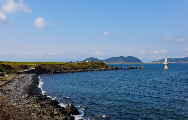 波戸岬の海岸線