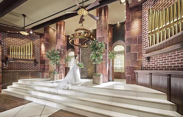 FORTUNE IN THE TERRACE フラワーシャワー