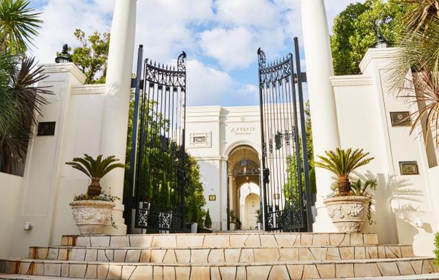 ニーズ岡山 by T&G WEDDING 外観
