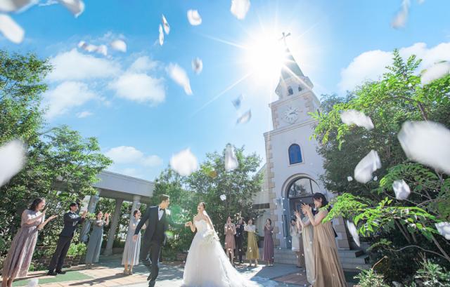 ラヴィール岡山 フラワーシャワー