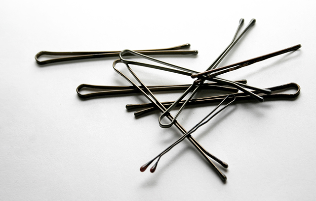 ヘアピン