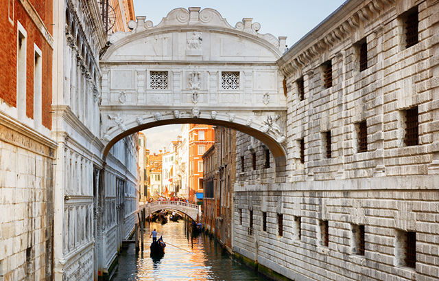 ベネチアの溜め息の橋