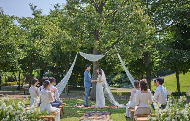 Los Angeles balcony Terrace Restaurant & Moon Bar_ガーデン挙式