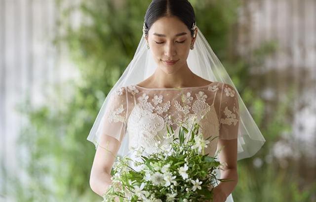 THE TENDER HOUSE　衣裳