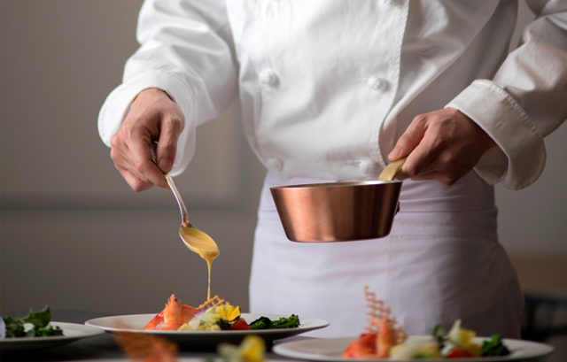 ホテル日航成田　シェフ