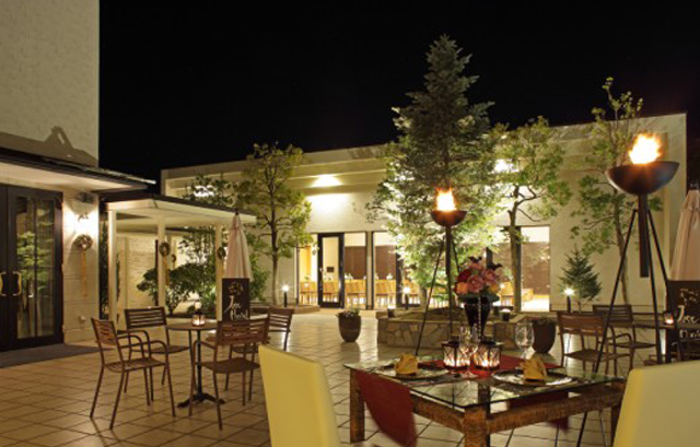 スタイリッシュウェディング ヴィーナスコート 長野　ガーデン_02