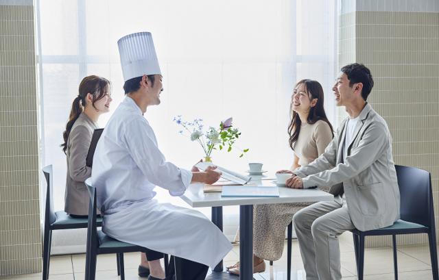 アニヴェルセル 長野　打ち合わせの様子