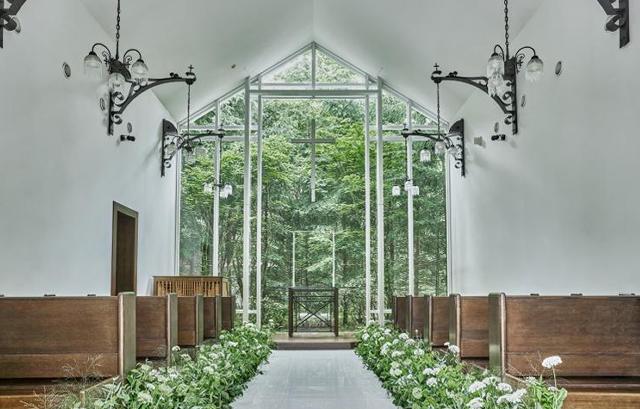 森のチャペル 軽井沢礼拝堂 ホテル軽井沢エレガンス　挙式会場