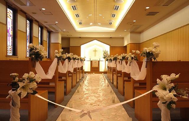 ホテル談露館　チャペル