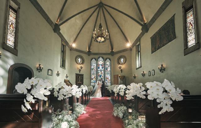 ホテルモントレ大阪　チャペル_02