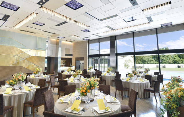 グランラセーレの森　披露宴会場