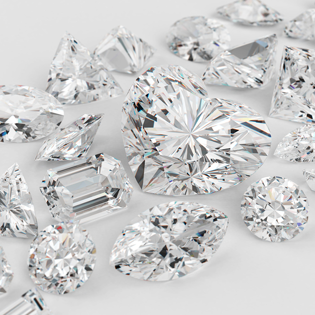 ハート型など様々な形にカットされたダイヤモンド