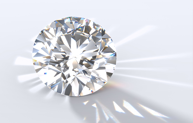 強い輝きのダイヤモンド