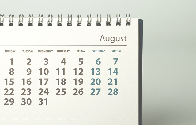 8月の卓上カレンダー