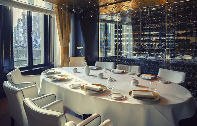 顔合わせの会場