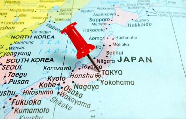 東京にピンが刺さった日本地図