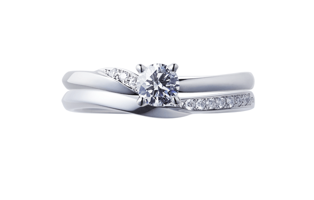 NIWAKA のセットリング　婚約指輪 木洩日（こもれび）　結婚指輪 せせらぎ