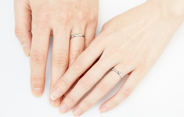 NIWAKAの結婚指輪　せせらぎ