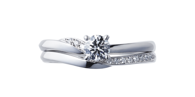 NIWAKA のセットリング　婚約指輪　木洩日（こもれび）結婚指輪　せせらぎ