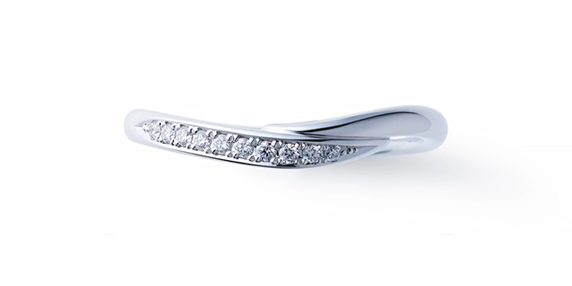 NIWAKAの結婚指輪　祈り（いのり）　メレあり・片側