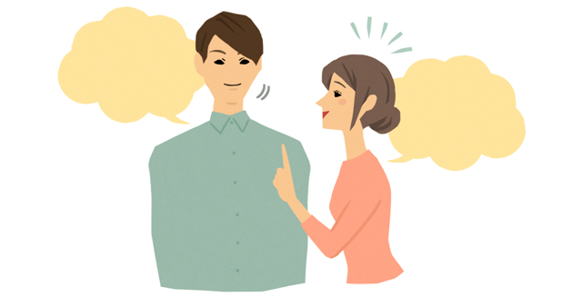 支払い方法を相談する男女