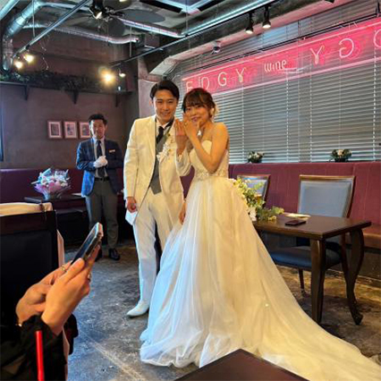 結婚報告パーティ