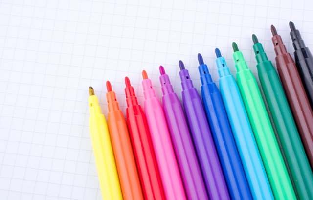 カラフルなペン