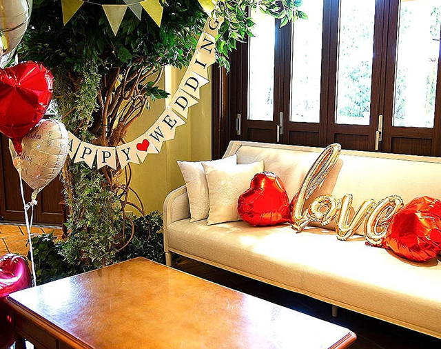 ツリーから吊るしたガーランド 