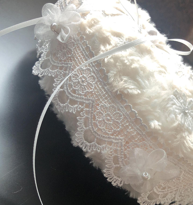 クッションを使ったリングピロー02