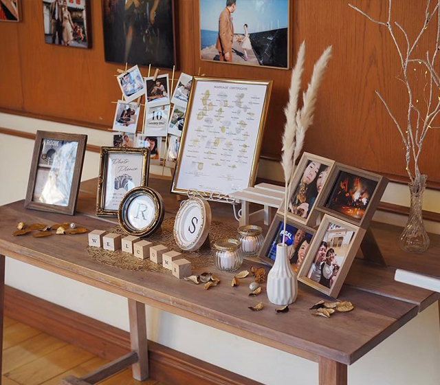 ウッドアイテムでそろえたウェルカムスペース