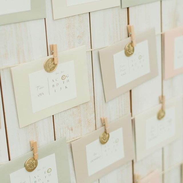 エスコートカード