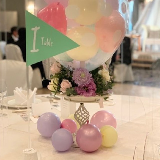 旗の形のテーブルナンバー