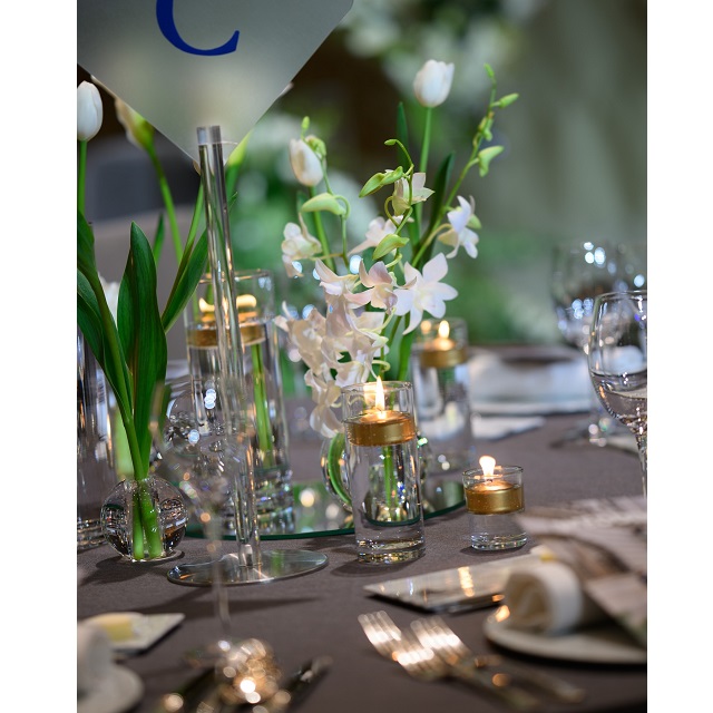 自然がテーマのナチュラルテイストな結婚式テーブルコーディネート集