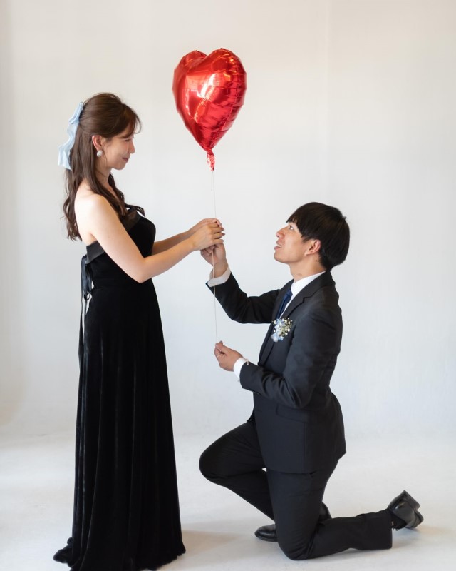 プロポーズ風ポーズの実例