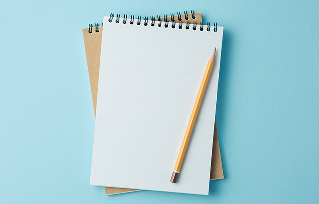 メモ帳と鉛筆