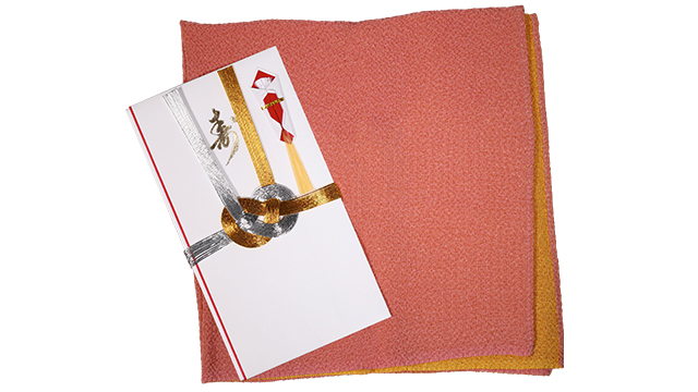 ご祝儀袋と袱紗