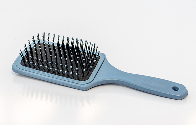 ヘアブラシ