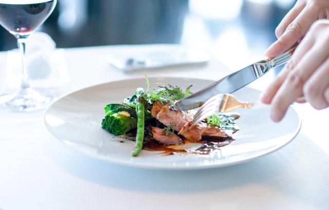 ブライダルフェアの試食会