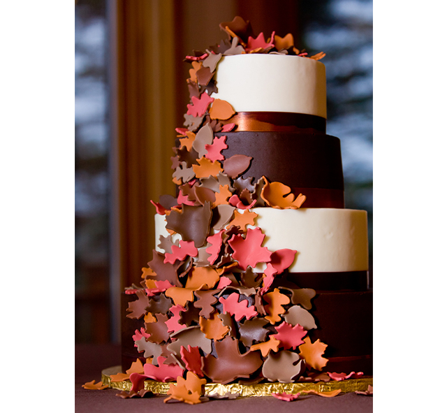 秋をイメージしたウェディングケーキ