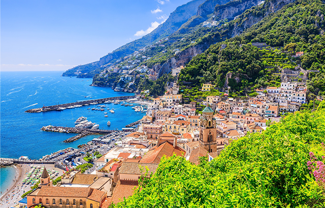 イタリア