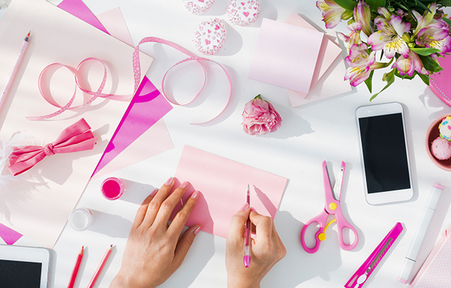 手作りする様子