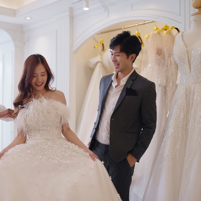 ウェディングドレスの基礎知識②】ドレスの素材 | 結婚ラジオ ウェディングドレスの基礎知識②】ドレスの素材 | 結婚ラジオ