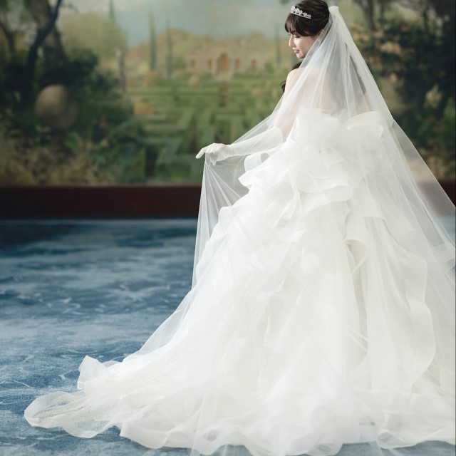 実例あり】正統派なら！Aラインウェディングドレス特集！ ｜ 結婚