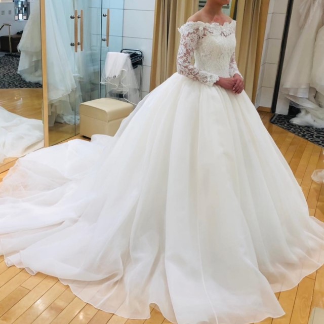 ウェディングドレス