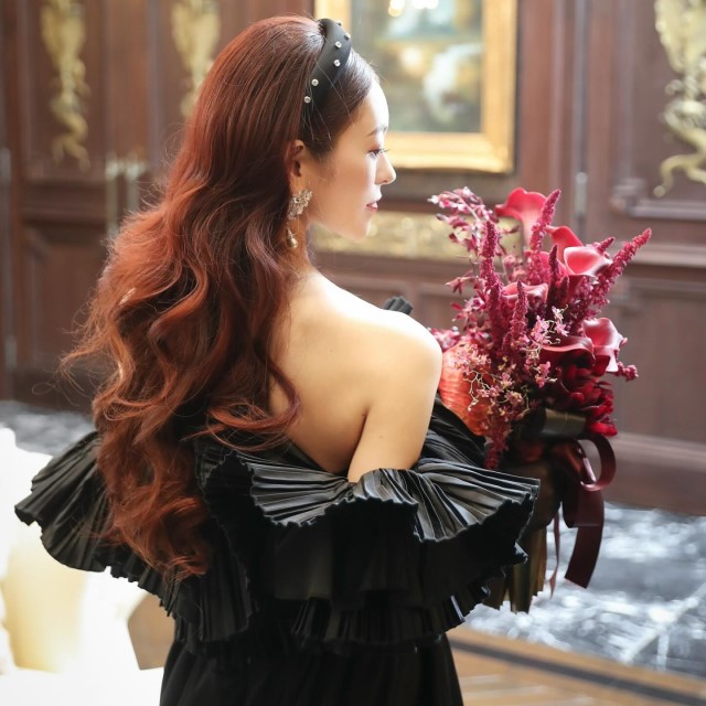 黒のウェディングドレス