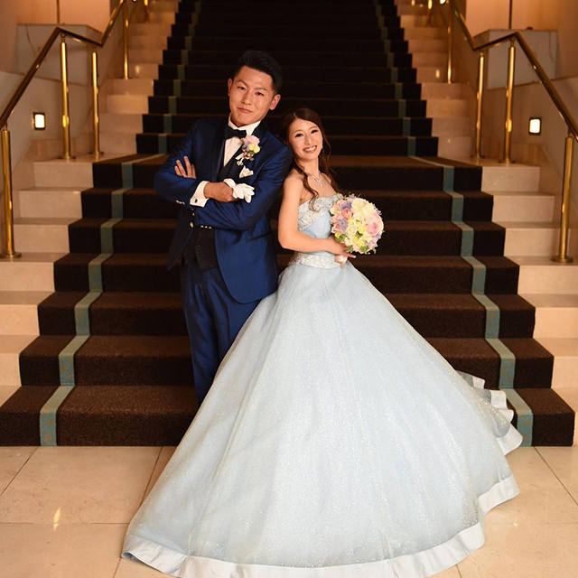 ブルーのドレス