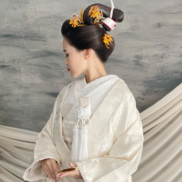 白無垢を着た花嫁